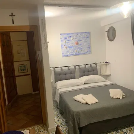 Casetta Aragonese 住宿加早餐酒店 伊斯基亚